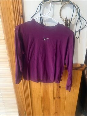 Nike youth girls Long Sleeve Crew Tee in Deep Purple with White Swoosh